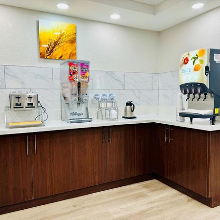 Comfort Inn & Suites Houston I-10 West Energy Corridor Esterno foto
