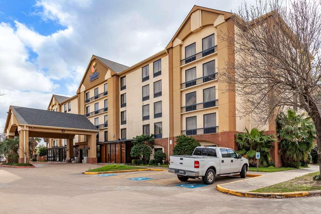 Comfort Inn & Suites Houston I-10 West Energy Corridor Esterno foto